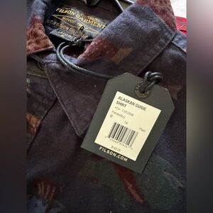 NEW Filson Alaskan Guide Shirt - Size M with Tags